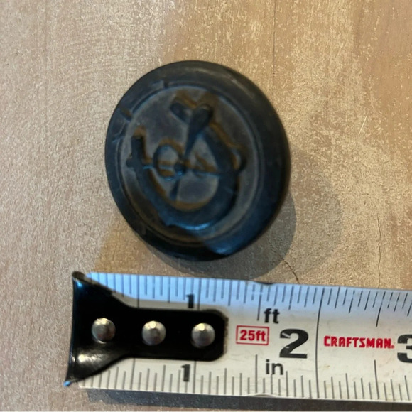 VINTAGE Metal Horse Bridle Rosette with Horse Shoe Design - Picture 4 of 4